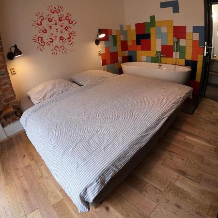 Gusto Hotel Krnov Buitenkant foto